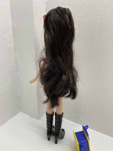 2 Large Bratz Dolls 10 Inch With Accessories (See Description) - Picture 5 of 12