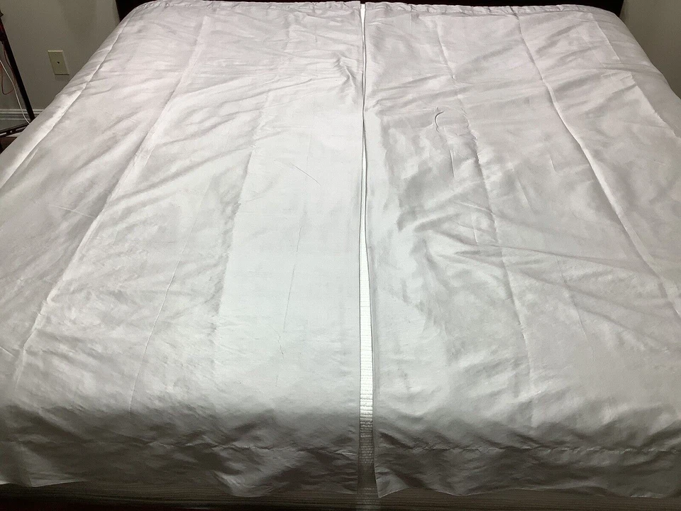 Panel de cortina Pottery Barn Kids Monique Lhuillier 2 gris seda apagón 44 x 84 Foto 2 de 4