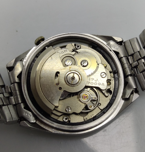 Vintage Seiko 5 Japan 7009 Automatic 17J Movement Day/Date Men's Wrist Watch - Picture 11 of 15