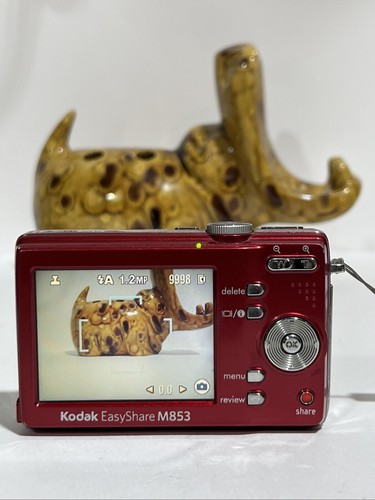 Kodak EasyShare M863 8.2MP Digital Camera Red Tested Works - Picture 2 of 3