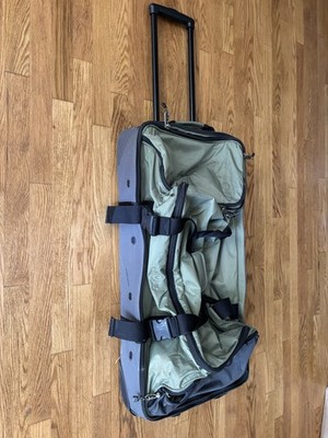 Orvis Rolling Duffel Bag Green Luggage Canvas Wheels Travel 31'' x 15''