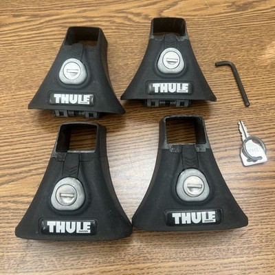 Thule 430R Tracker II Foot Pack Set of 4 With Locks, Key,tool