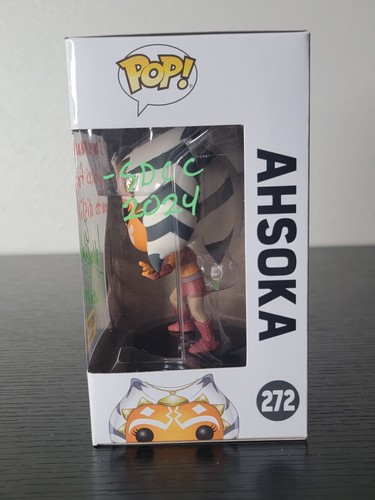 🔥Funko Pop! Star Wars: Ahsoka #272 Signed By Ashley Eckstein No Coa🔥 - Picture 4 of 9