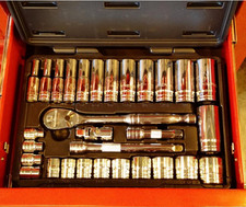 GEARWRENCH 80568 - 30 Pc. 3/8" Drive 12 Pt. Mechanics Tool Set, SAE