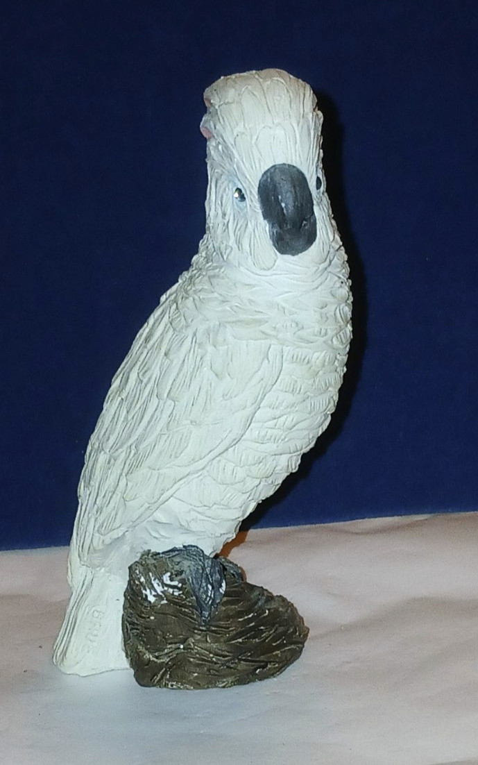 Sandicast Cockatoo figurine 1994 S. Brue
