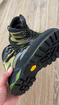 登山靴　MAMMUT Magic GTX Women Mammut Magic GTX Gore-Tex Women's Trekking Boots Shoes Green