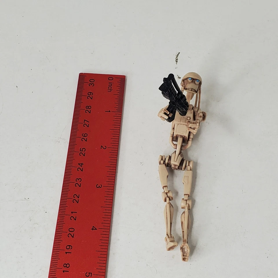 星球大战 IG-97 刺客机器人遗产系列漫画 #20 缺失天线 — 第 2/4 张图片