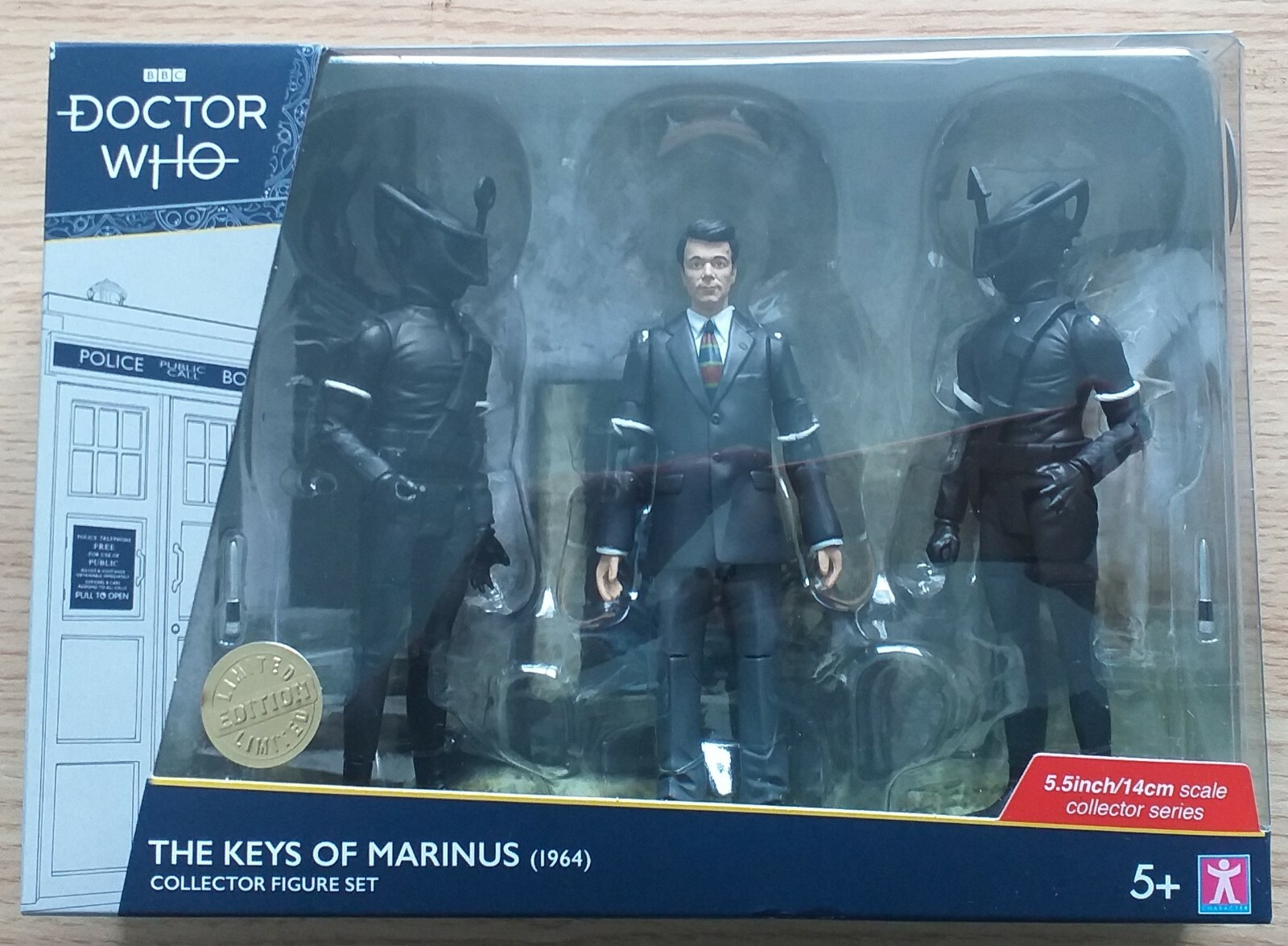 DOCTOR WHO THE KEYS OF MARINUS (1964) COLLECTOR FIGURE SET.
