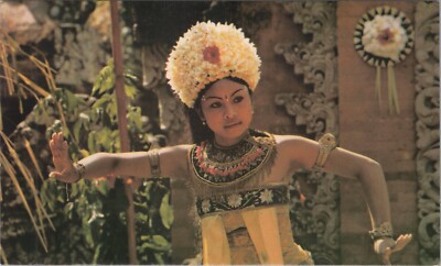GARUDA INDONESIAN AIRWAYS LEGONG DANCE BALI VINTAGE FLUGGESELLSCHAFT AUSGABE POSTKARTE