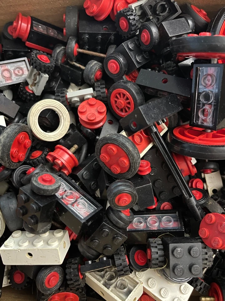 1 KG LEGO® Reifen und Felgen, Vintage reifen 70er/80er Jahre - Bild 2 von 4