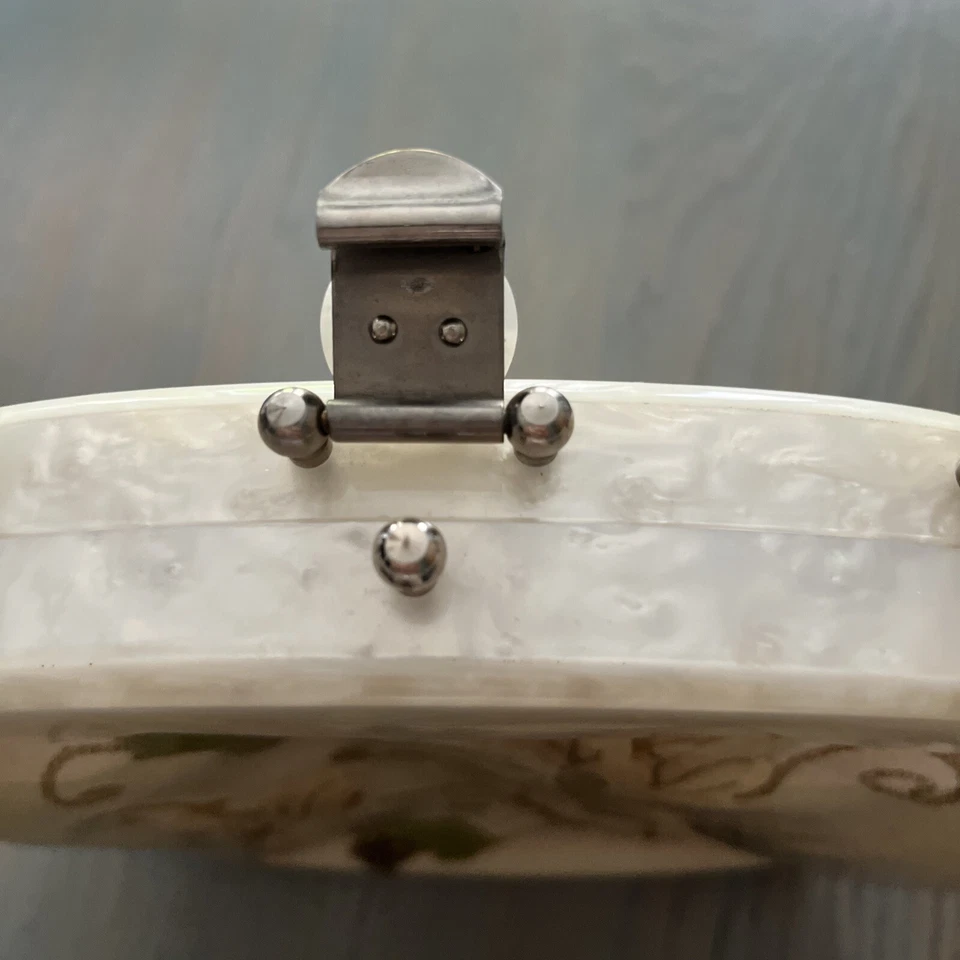 Cartera Rialto Vintage NY Seda Bordada con Mango de Baquelita Superpuesto de Plástico Foto 3 de 4