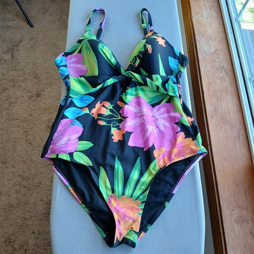 Freshwater Molded Cup Twist One-Piece Swimsuit XL black floral padded adjustable - Picture 3 of 11