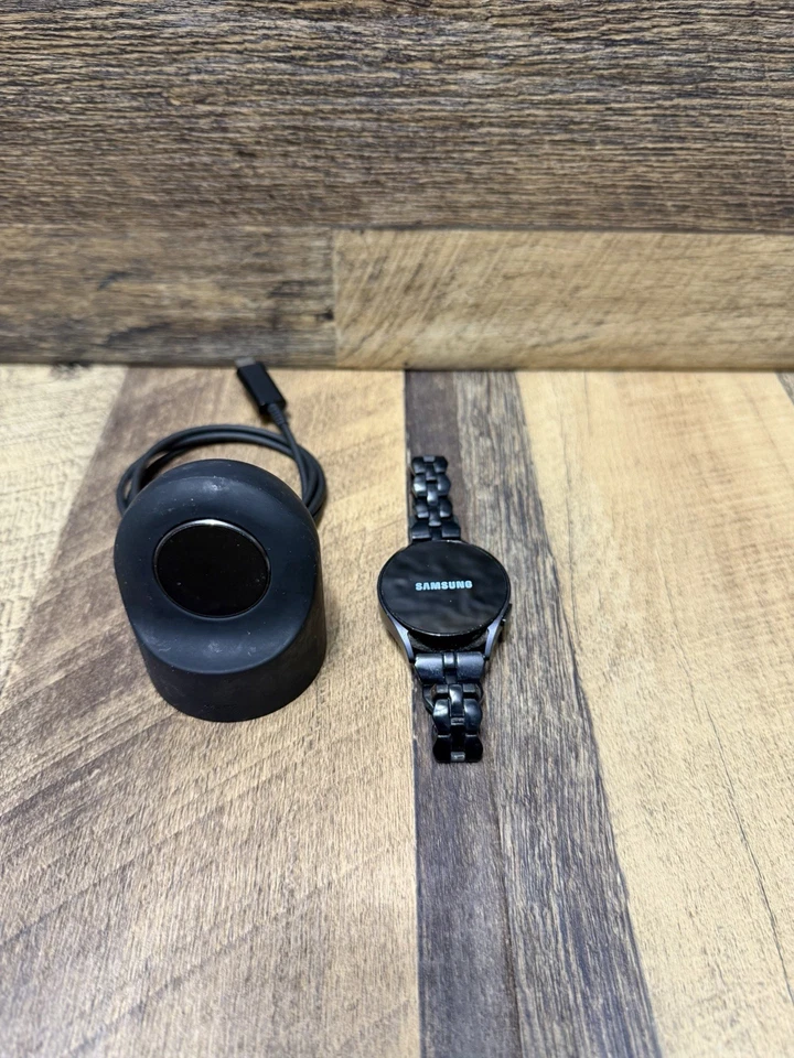 Reloj Samsung Galaxy S23 Ultra 256 GB Desbloqueado Paquete Lavanda Samsung Galaxy 6 Foto 3 de 4