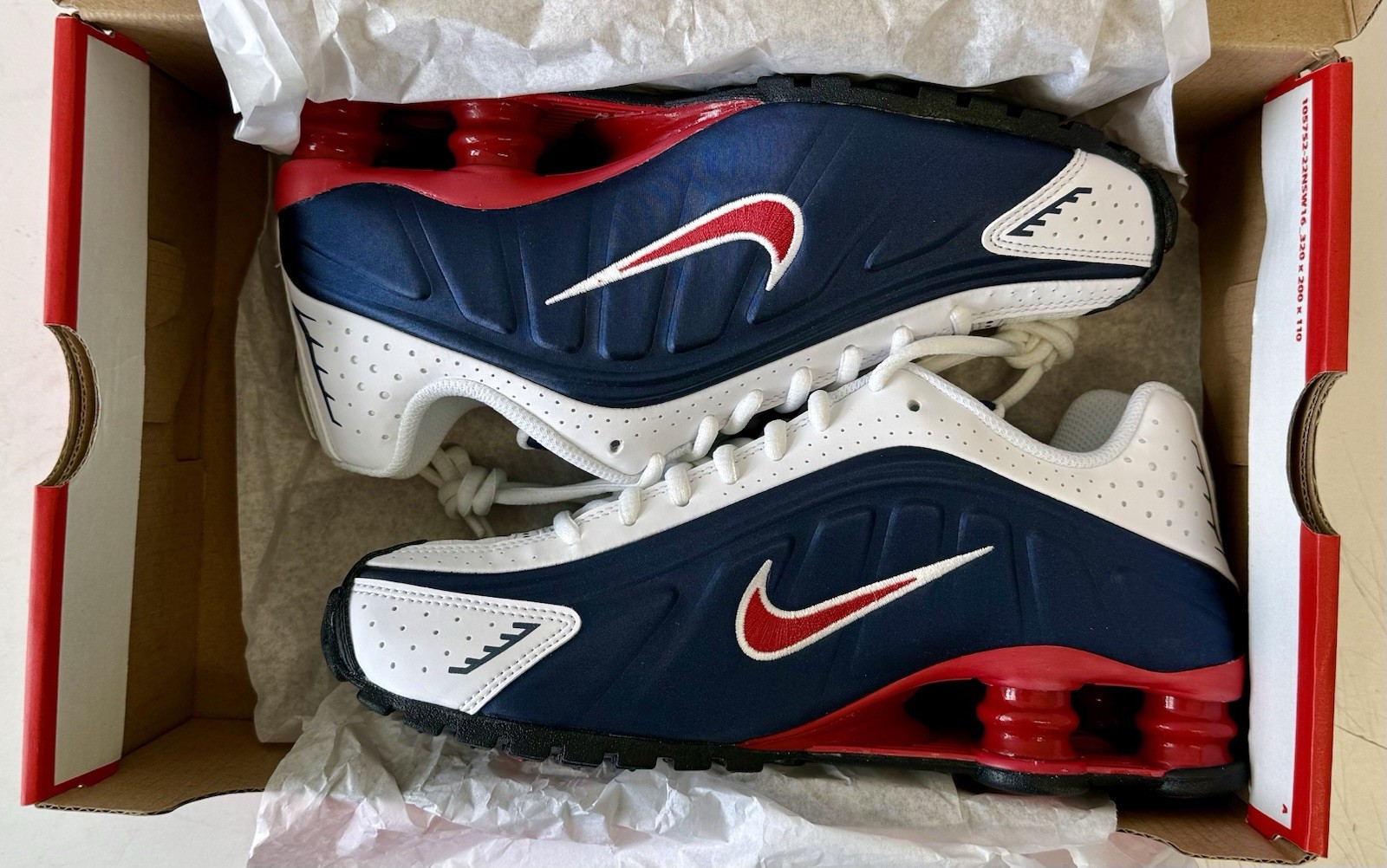 Nike Shox R4 GS USA Navy Red White UK 5 BNIB CW2626-400 RRP £100 image 9