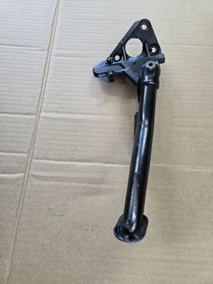 aprilia shiver 750 side stand assy. 854908 - Image 2 of 4