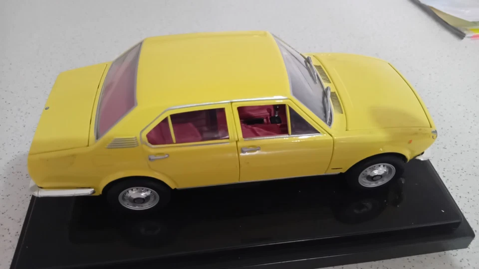 ALFA ROMEO ALFETTA 1/24 - Immagine 4 di 4