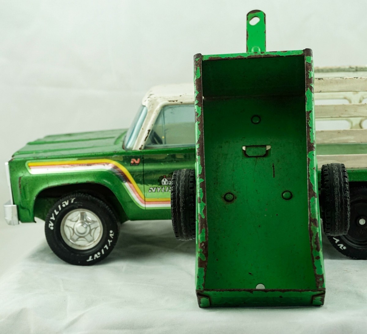 NYLINT 製　USA vintage track trailer ブリキ NYLINT 製 USA vintage track trailer ブリキ