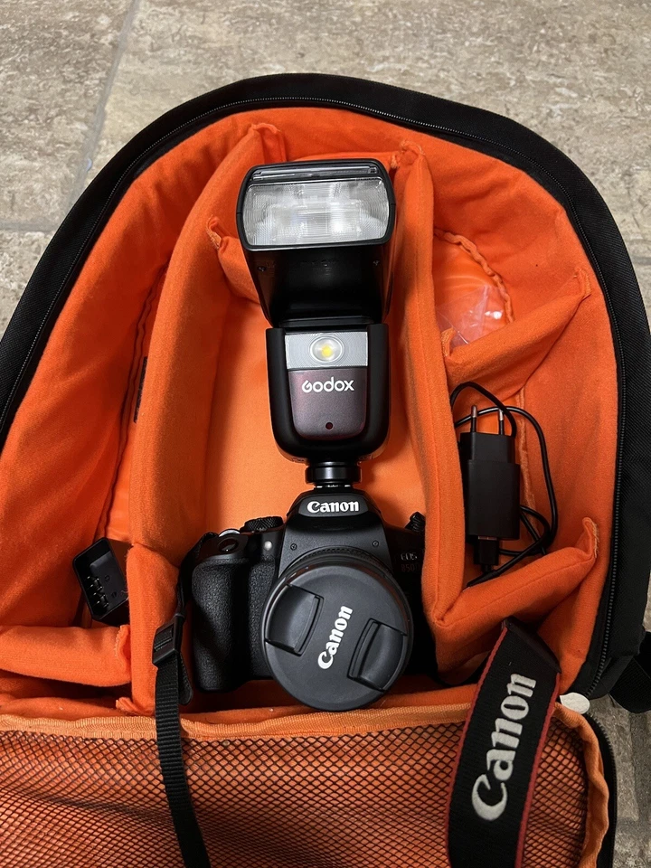 Canon EOS 850D, foto 3 di 5