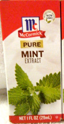 McCormick Pure Mint Extract -1 oz. Expiration 2027.  FAST SHIP