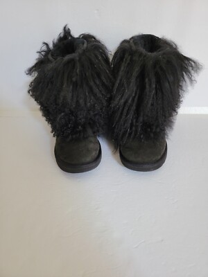 Ugg Australia Black S/N 1875 Sheepskin Mongolian Hair Fur Cuff