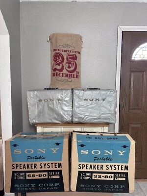 Vintage Sony Speaker System SS-80. 1965 Suitcase Speakers Box And