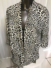 CHICO'S Rayon Jacket Size 3 Leopard Animal Print Open Style Lining Shoulder Pads