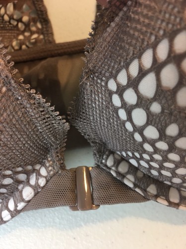 Reggiseno Victoria's Secret molto sexy push up chiusura frontale 32D nuovo con etichetta - Foto 5 di 8