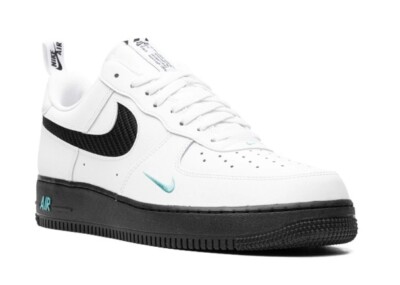 Nike Air Force 1 '07 LV8 Turnschuhe - UK Größe 9 - weiß/schwarz - brandneu im Karton