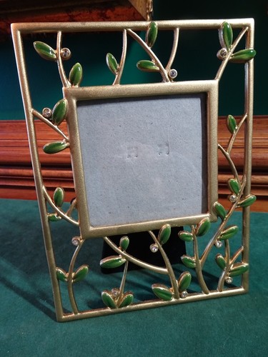 ENAMELED NATURE PICTURE FRAME, GREEN ENAMELED LEAVES, CRYSTALS, 6-1/2 X 4-7/8 IN - 第 1/5 張圖片
