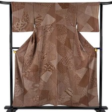 JAPANESE KIMONO FINE PATTERN BROWN 155.5 cm 5 ft 1 in PURE SILK B2675