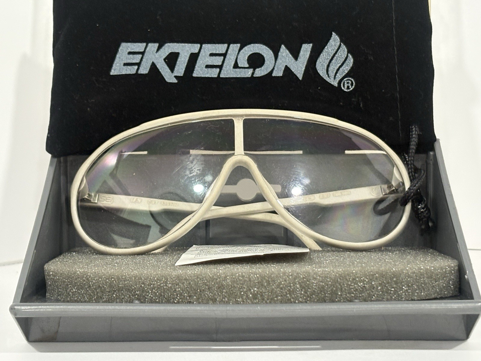 1992 Ektelon Neo tech Racquetball Glasses Safety Eyewear Stylish W/Case