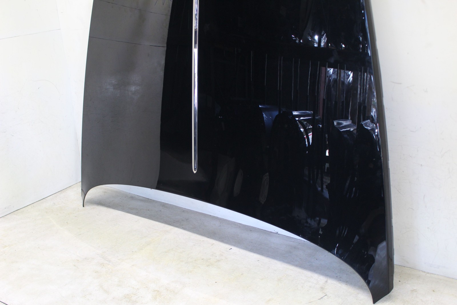 09 ROLLS ROYCE Hood