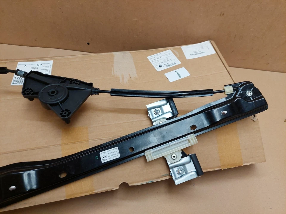 VW UP Front Right Door Window Regulator 1S3837462A Seat Skoda 2012-on Genuine - Image 4 of 4
