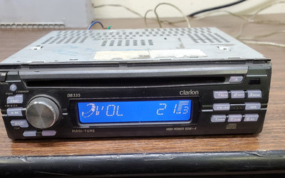 Clarion DB335 Magi-Tune Car CD Player READ DESCRIPTION SEE INFO AS IS