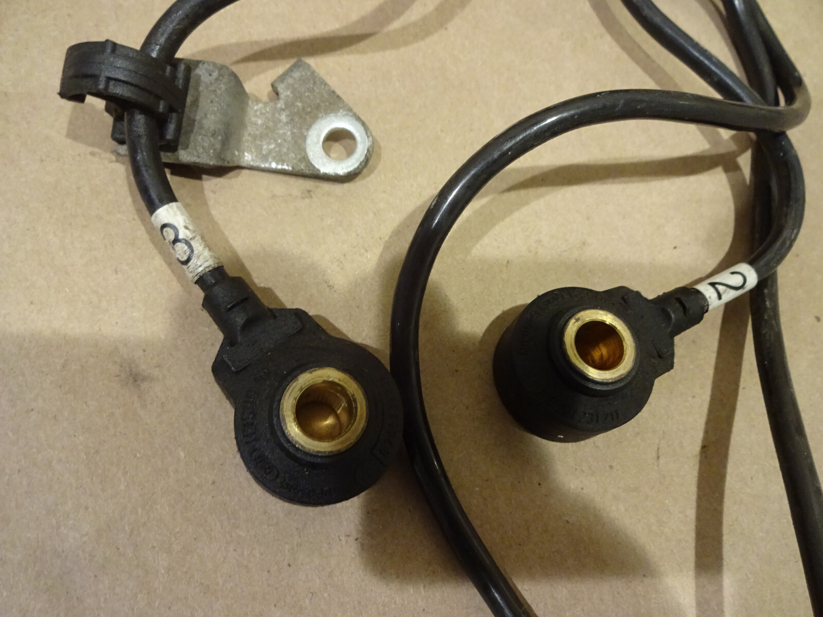 Ferrari California - Set Of Firing Sensors With Bracket - P/N 246802