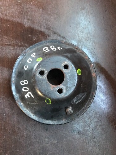 Servolenkungspumpenriemenscheibe 2014600479 für Mercedes W124 E200