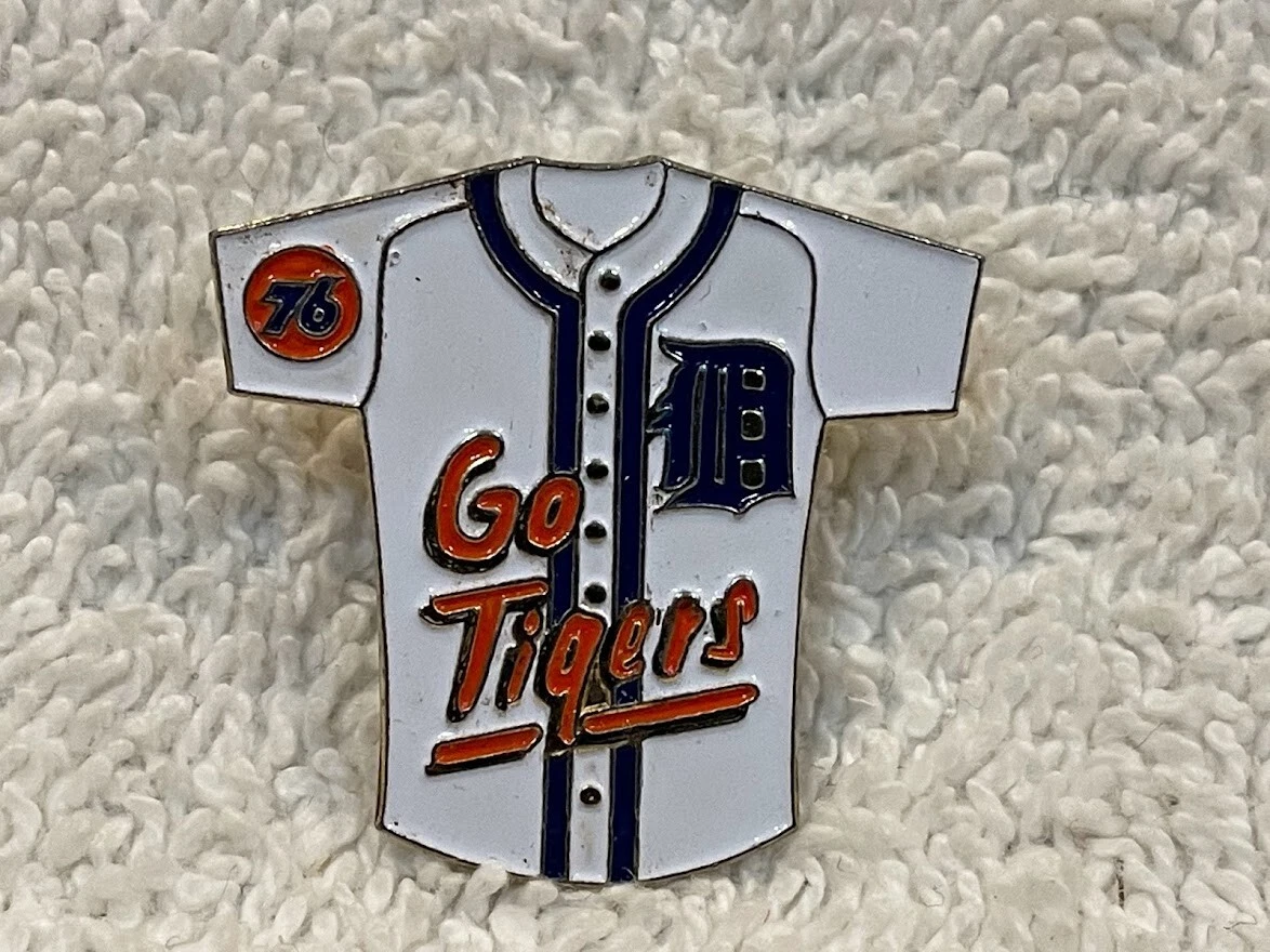 VERY RARE Detroit Tigers Go Tigers Jersey Shaped Unocal Lapel Pin,  RARE&NICE!