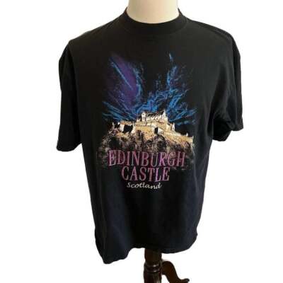Vintage Edinburgh Castle Scotland Graphic T-Shirt Large