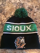 UND Fighting Sioux winter hat
