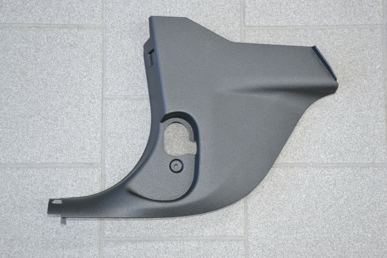 BMW F30 F31 Side Panel Fairing Cover Footwell Front Left 7221903  