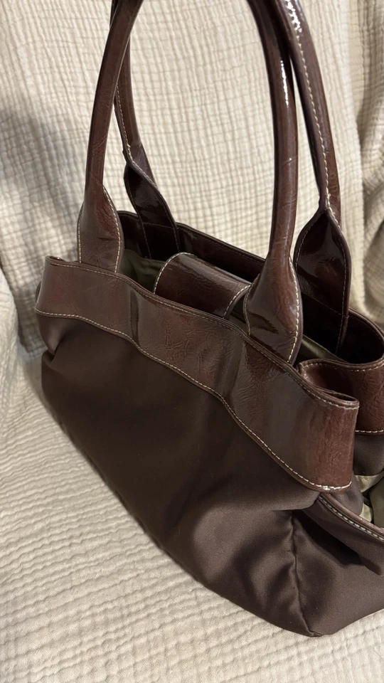 Bolso de mano vintage Liz Claiborne marrón chocolate grande asas dobles Foto 2 de 4