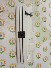 Calandre Peugeot 405