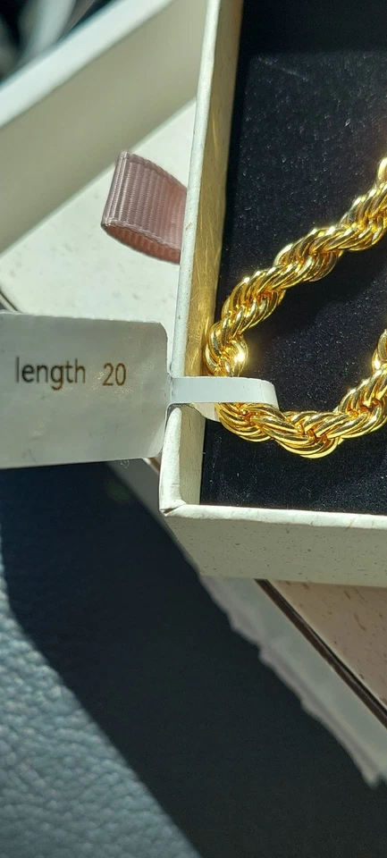 Cadena en capas de oro de 10kt de 20 pulgadas 6 mm Foto 3 de 4