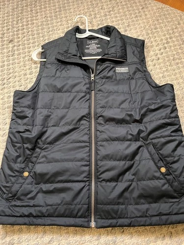 LL Bean Mountain Classic Puffer Vest Mens Large Black Water Resistant Insulated - product listing photo