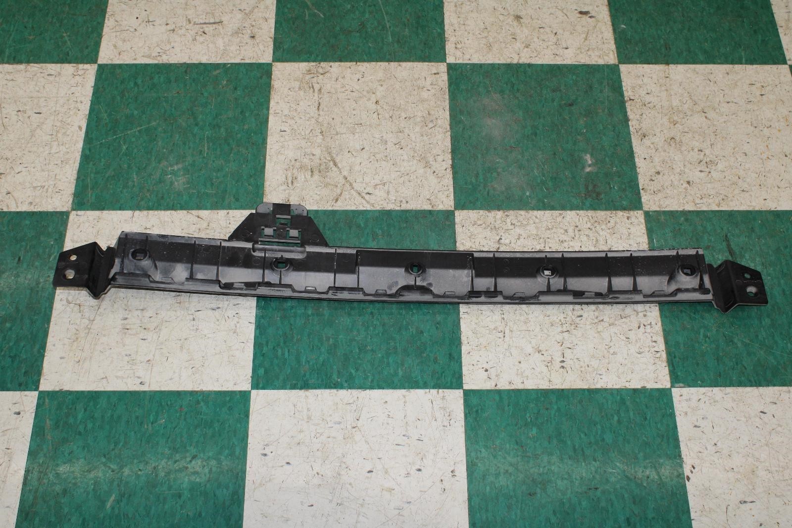19-24 Continental GT Gtc OEM Rear Back Center Bumper Mounting Bracket Factory OE