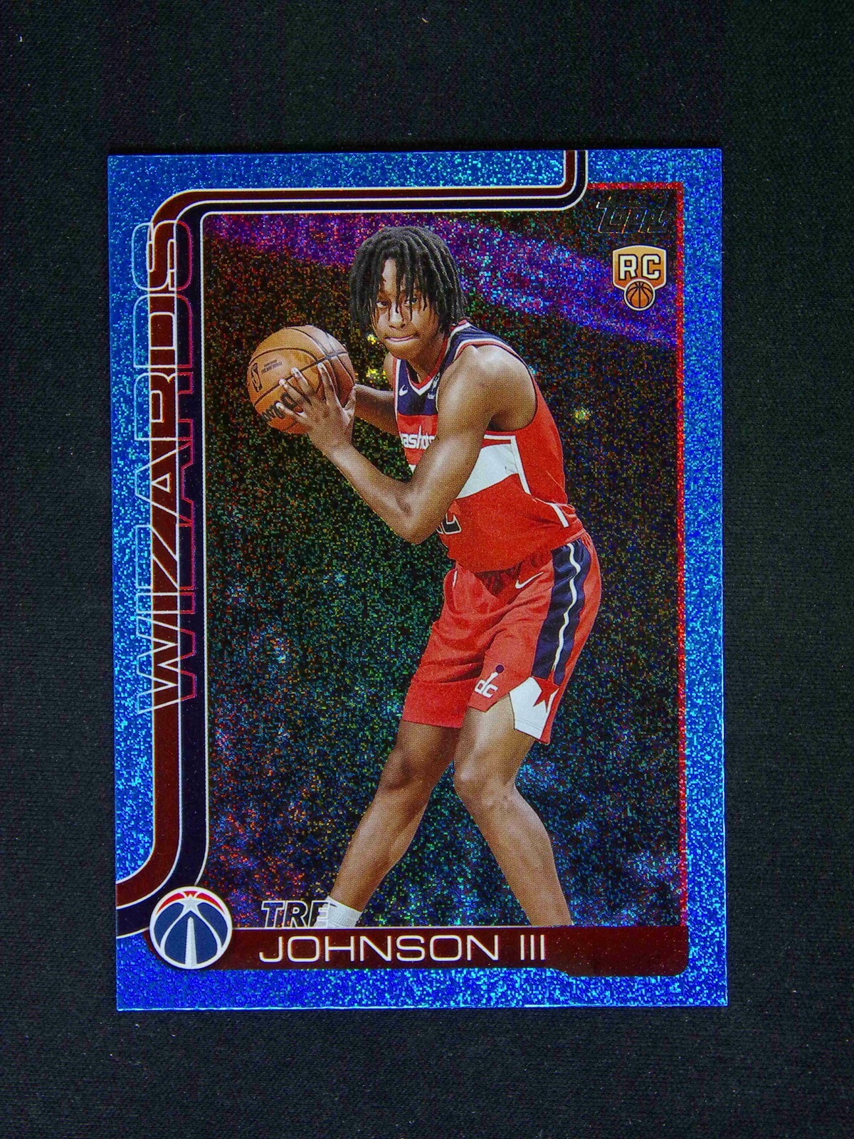 2025-26 Topps Flagship Tre Johnson III #206 RC Blue Sandglitter