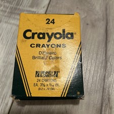 CRAYOLA Crayons 24 Pack Binney and Smith Complete USA - Brand New Vintage Read