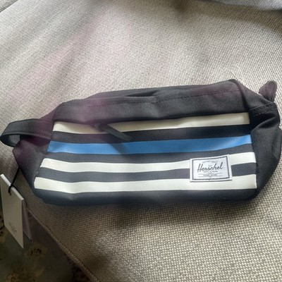 HERSCHEL SUPPLY CO. CHAPTER TRAVEL BAG 5L