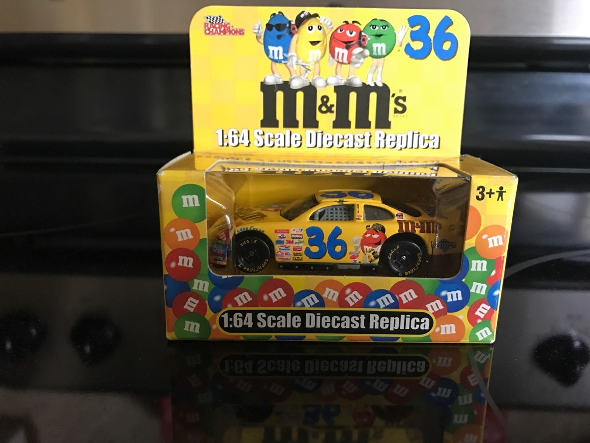 エムアンドエムズミニカー M&M'S レトロミニカー 1/24 JADA TOYS 1956 キャデラック