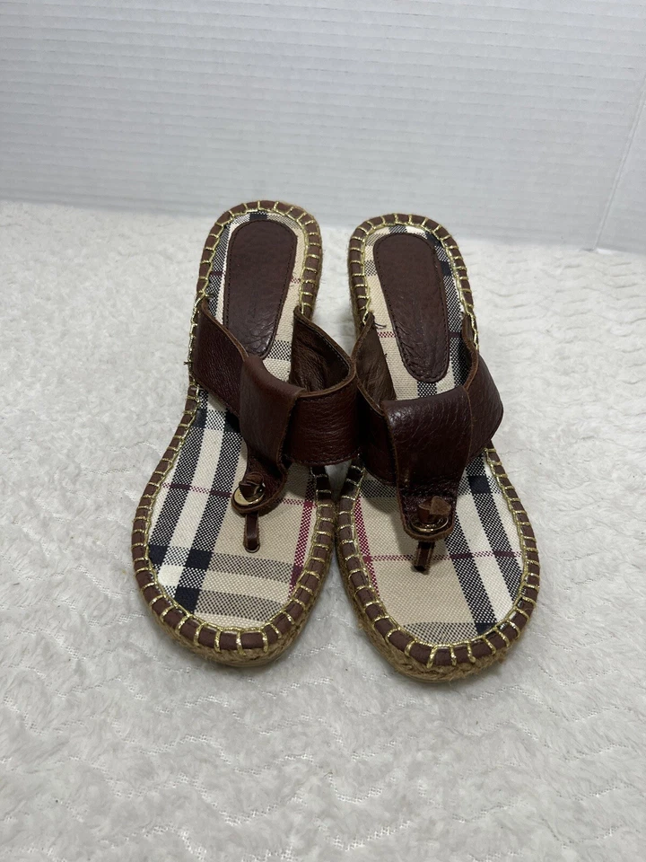 Sandalias de cuña con alpargata de cuero marrón a cuadros Burberry Nova 36 para mujer Foto 3 de 4
